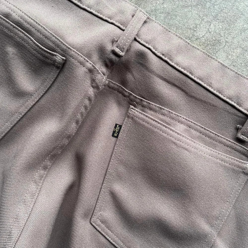 Vintage Levi's brown/grey trouser pants Scovill zipper Measures 36